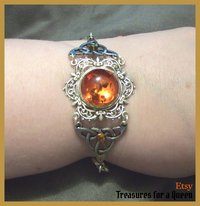 Celtic Scottish Irish Bracelet Triquetra Celtic Knot Antique Silver Faux Amber Swarovski Crystal Celtic Wedding Jewelry Victorian