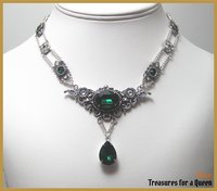 Emerald Green Silver Gothic Victorian Necklace 