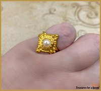 Historical Reproduction Tudor Ring, Medieval Ring, Tudor Replica, Medieval Jewelry, Renaissance Ring, Medieval Replica, Elizabethan Replica