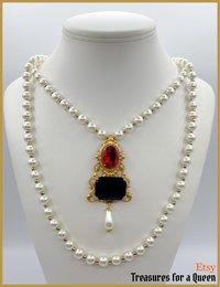 Jane Seymour Historical Reproduction 2 Necklace Set Tudor Replica Glass Pearl Brass Filigree Red Black Faceted Glass Gold Tone Bead Medieval