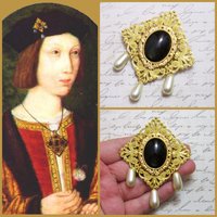 Historical Tudor Replica Brooch, Prince Arthur Reproduction Medieval Pendant