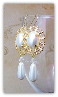 Medieval Tudor Earrings, Renaissance Faux Pearl Crystal Dangle Statement Earrings