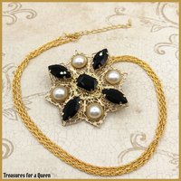 Historical Replica Necklace - King Henry VIII Portrait Tudor Reenactment Jewelry