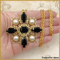Historical Replica Necklace - King Henry VIII Portrait Tudor Reenactment Jewelry