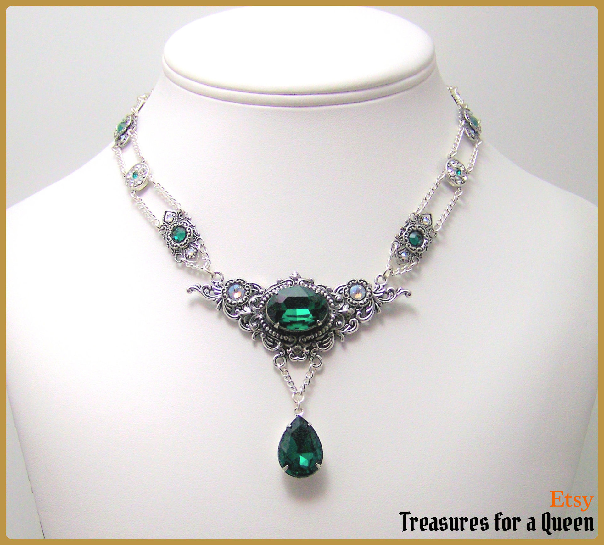 Emerald Green Silver Gothic Victorian Necklace 