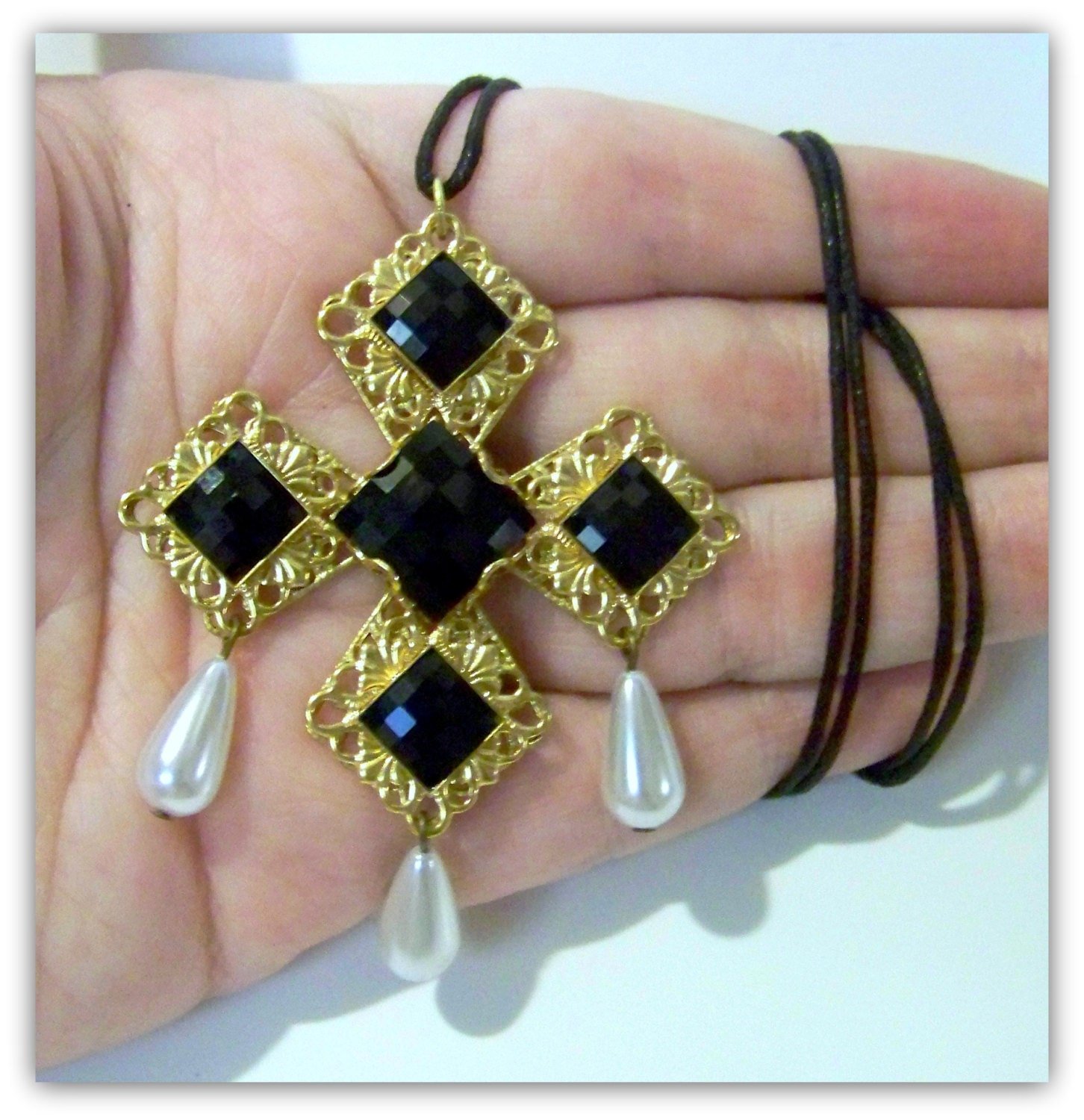 Historical Reproduction Catherine of Aragon Tudor Necklace Replica Black Faceted Swarovski Crystal Gold Toned Filigree Medieval Renaissance