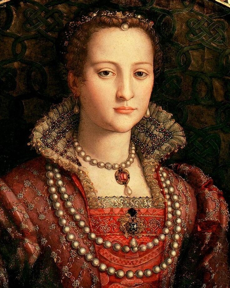 Italian Renaissance Jewelry - Eleanor of Toledo Historical Replica Filigree and Pearl Necklace