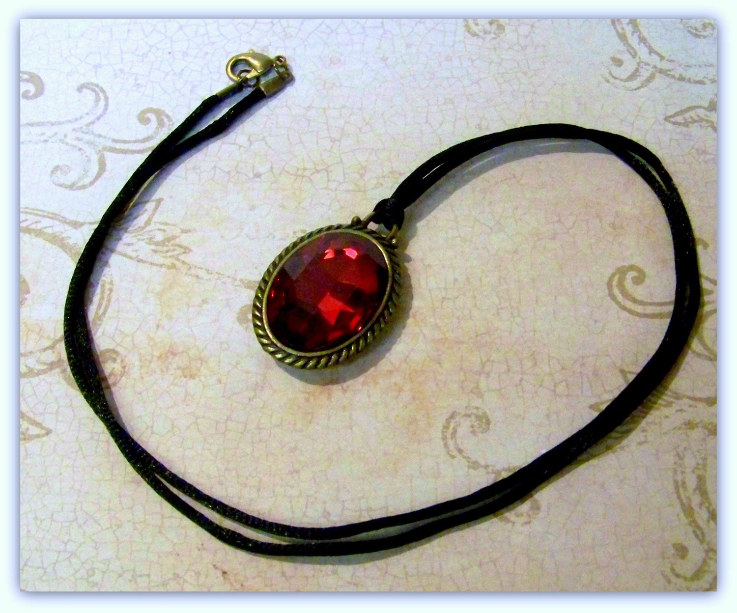 Historical Tudor Replica Necklace, Medieval Renaissance Replica Jewelry, Catherine of Aragon Necklace, Anne Boleyn Pendant, Ruby Red Pendant