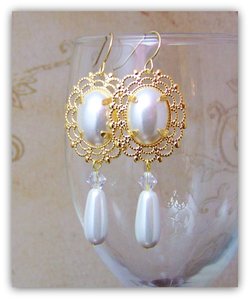 Medieval Tudor Earrings, Renaissance Faux Pearl Crystal Dangle Statement Earrings